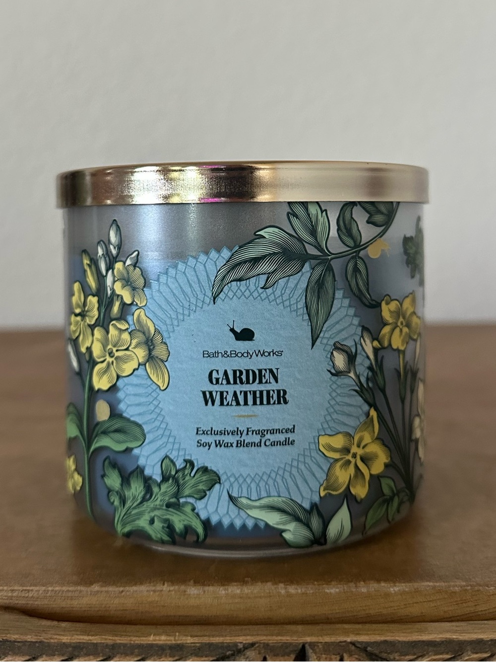 NEW Bath & Body Works Garden Weather 3 wick Candle NEW